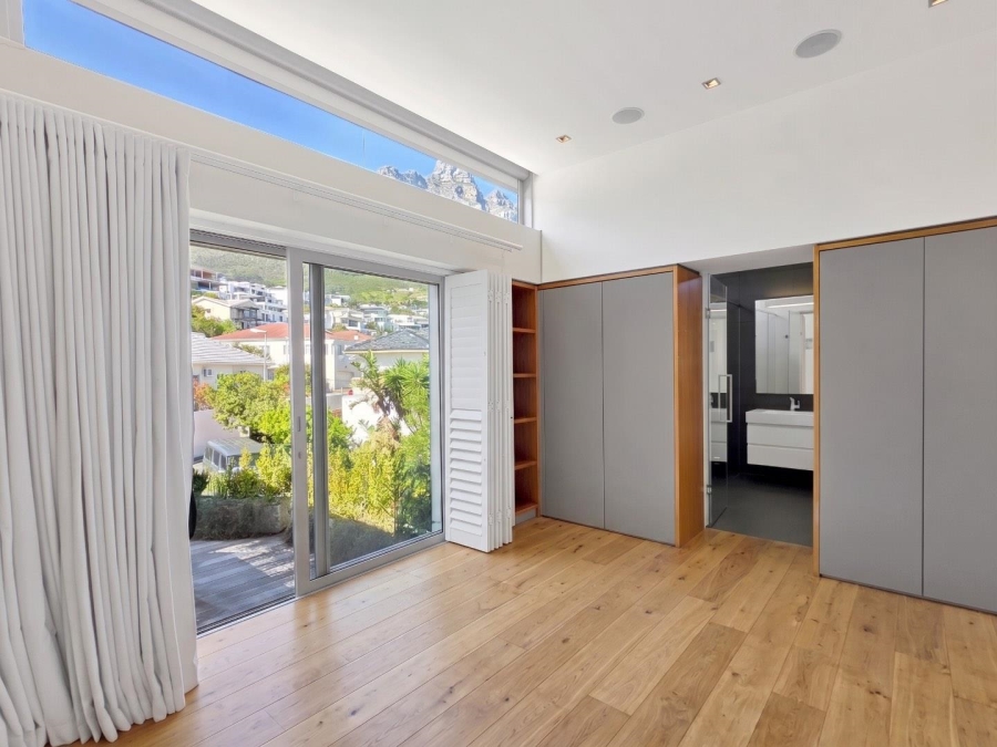 To Let 3 Bedroom Property for Rent in Camps Bay Western Cape